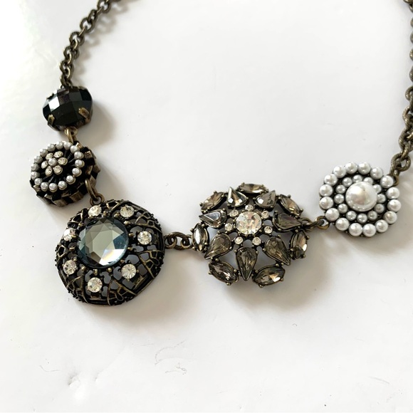 Lia Sophia antiqued gold necklace - Picture 3 of 3